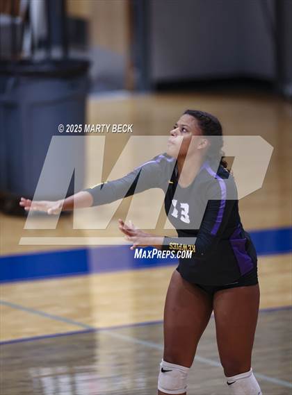 Thumbnail 3 in Hickman @ Capital City photogallery.