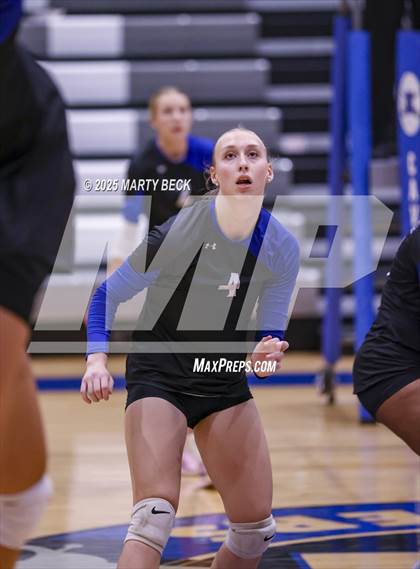 Thumbnail 2 in Hickman @ Capital City photogallery.