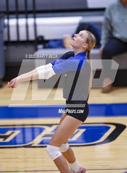 Thumbnail 3 in Hickman @ Capital City photogallery.