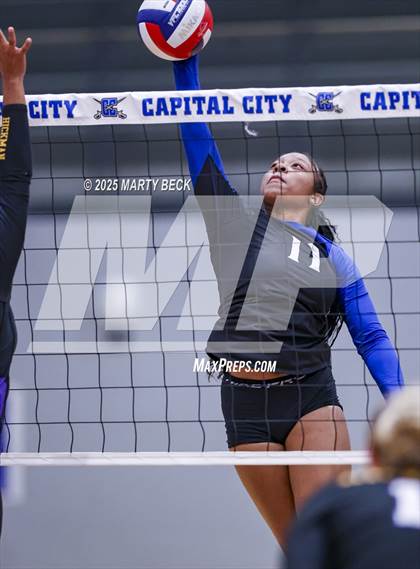 Thumbnail 2 in Hickman @ Capital City photogallery.