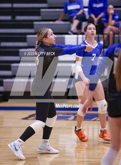 Thumbnail 3 in Hickman @ Capital City photogallery.