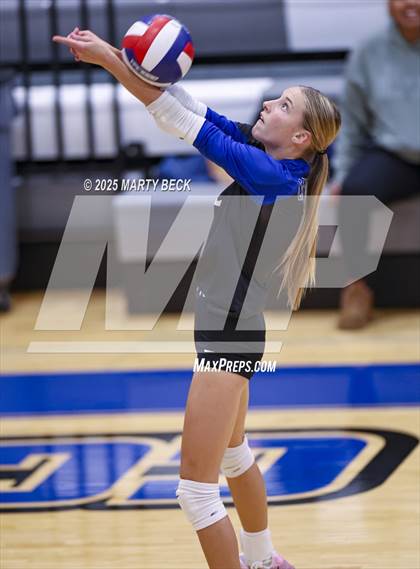 Thumbnail 1 in Hickman @ Capital City photogallery.