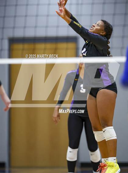 Thumbnail 1 in Hickman @ Capital City photogallery.