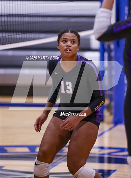 Thumbnail 2 in Hickman @ Capital City photogallery.