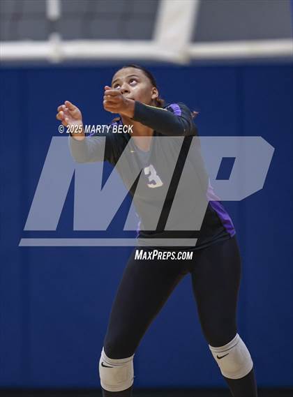 Thumbnail 2 in Hickman @ Capital City photogallery.