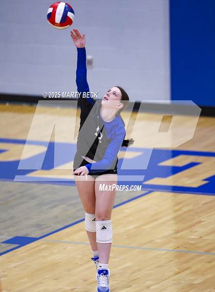 Thumbnail 1 in Hickman @ Capital City photogallery.