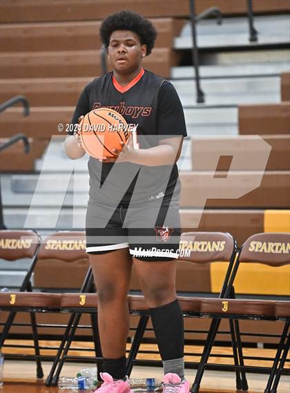 Thumbnail 1 in Denver West vs Thomas Jefferson photogallery.