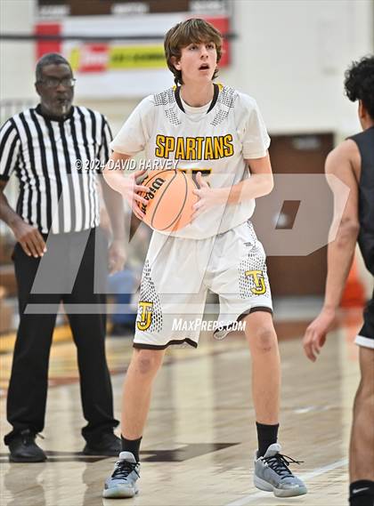 Thumbnail 3 in Denver West vs Thomas Jefferson photogallery.