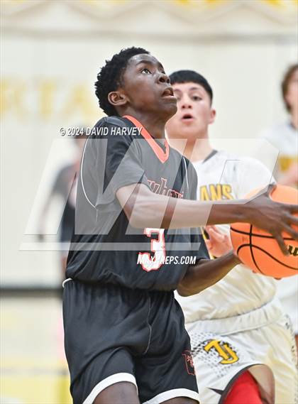 Thumbnail 3 in Denver West vs Thomas Jefferson photogallery.