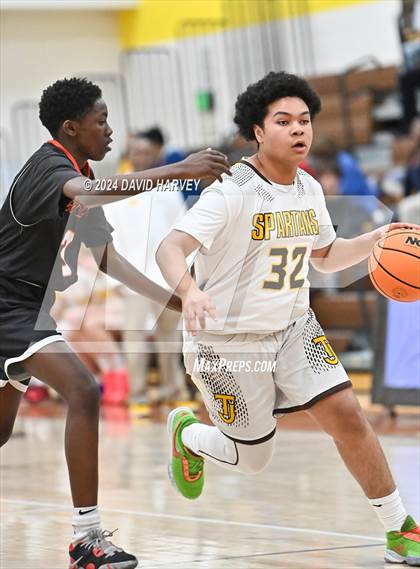Thumbnail 3 in Denver West vs Thomas Jefferson photogallery.
