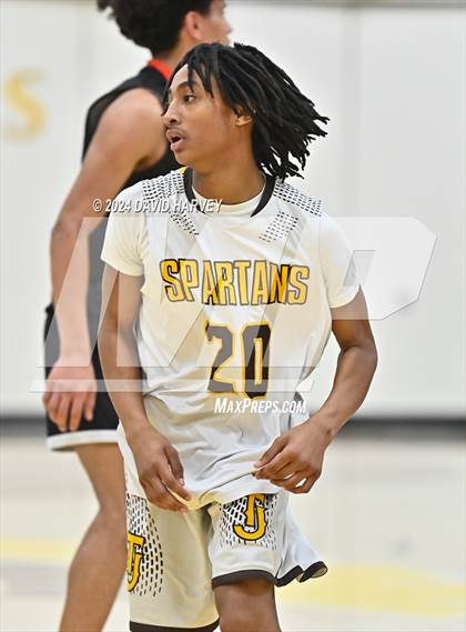 Thumbnail 3 in Denver West vs Thomas Jefferson photogallery.