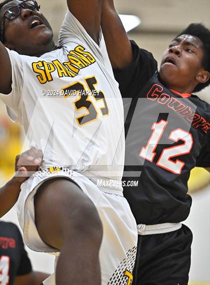 Thumbnail 2 in Denver West vs Thomas Jefferson photogallery.