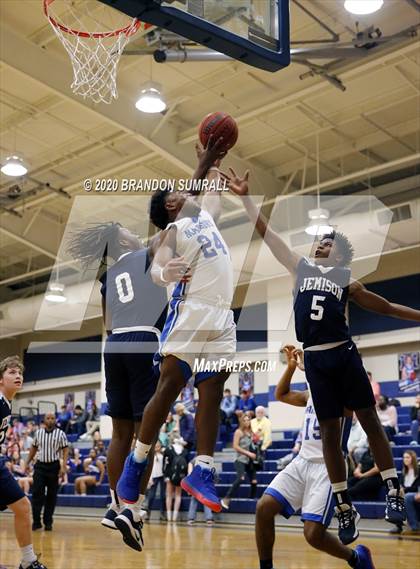 Thumbnail 2 in Jemison vs Marbury (AHSAA 5A - Region 6 Tournament) photogallery.