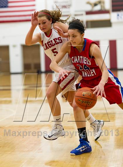 Thumbnail 3 in Cumberland Valley vs. Chartiers Valley (PIAA Class AAAA Playoff - Semifinal) photogallery.