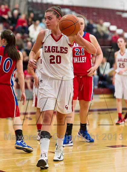 Thumbnail 1 in Cumberland Valley vs. Chartiers Valley (PIAA Class AAAA Playoff - Semifinal) photogallery.