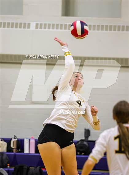 Thumbnail 3 in Bishop Fenwick @ Archbishop Williams	 photogallery.