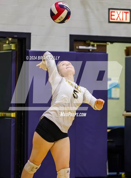 Thumbnail 1 in Bishop Fenwick @ Archbishop Williams	 photogallery.