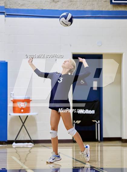 Thumbnail 3 in JV: Thacher @ Laguna Blanca photogallery.