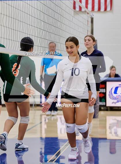 Thumbnail 2 in JV: Thacher @ Laguna Blanca photogallery.