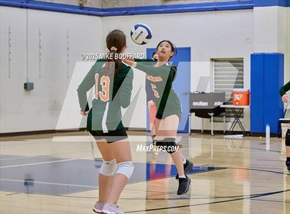 Thumbnail 2 in JV: Thacher @ Laguna Blanca photogallery.