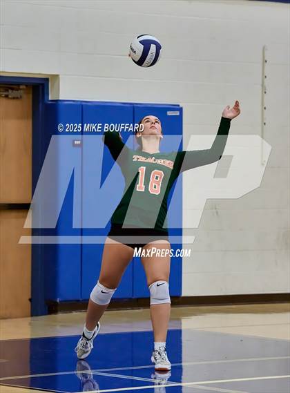 Thumbnail 1 in JV: Thacher @ Laguna Blanca photogallery.
