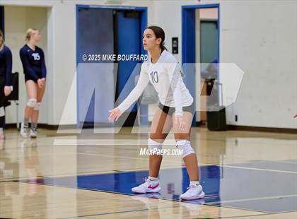 Thumbnail 1 in JV: Thacher @ Laguna Blanca photogallery.