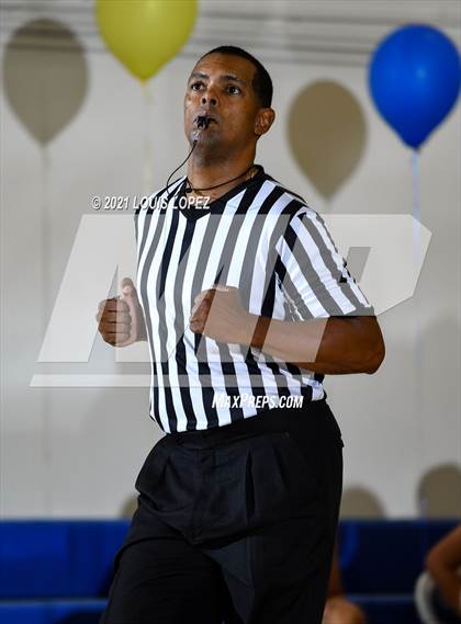 Thumbnail 3 in Northview @ Charter Oak (Senior Night) photogallery.