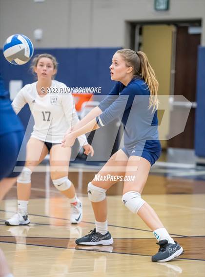 Thumbnail 3 in Imperial vs. Horizon Prep (CIF SDS D4 volleyball finals) photogallery.