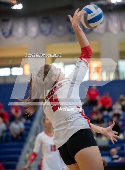 Thumbnail 3 in Imperial vs. Horizon Prep (CIF SDS D4 volleyball finals) photogallery.