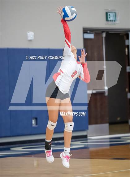 Thumbnail 1 in Imperial vs. Horizon Prep (CIF SDS D4 volleyball finals) photogallery.