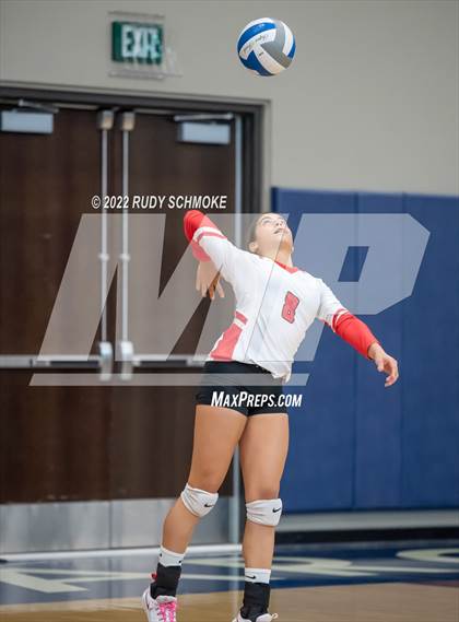 Thumbnail 3 in Imperial vs. Horizon Prep (CIF SDS D4 volleyball finals) photogallery.