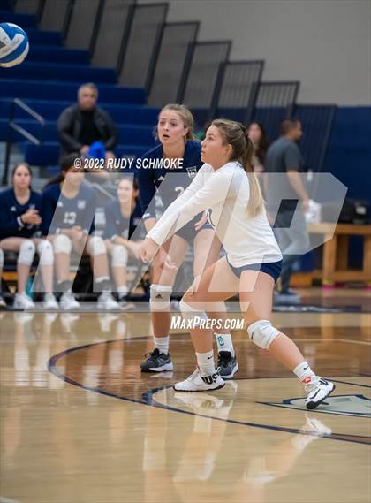 Thumbnail 2 in Imperial vs. Horizon Prep (CIF SDS D4 volleyball finals) photogallery.