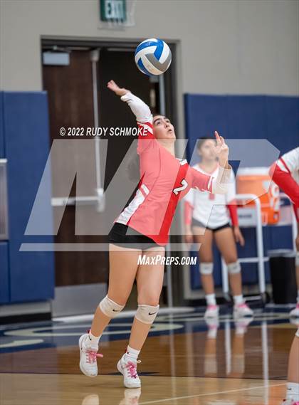 Thumbnail 1 in Imperial vs. Horizon Prep (CIF SDS D4 volleyball finals) photogallery.