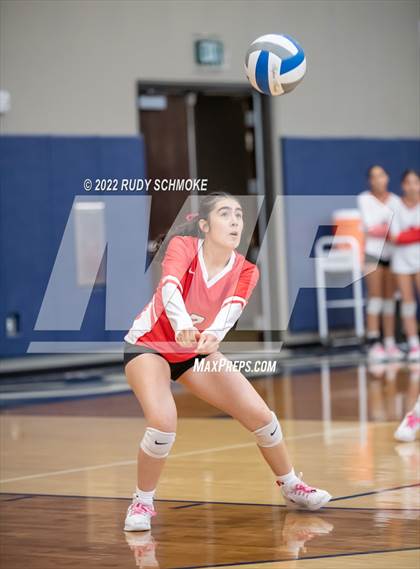 Thumbnail 2 in Imperial vs. Horizon Prep (CIF SDS D4 volleyball finals) photogallery.