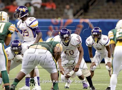 Thumbnail 3 in Amite vs. Livonia (LHSAA 3A Final) photogallery.