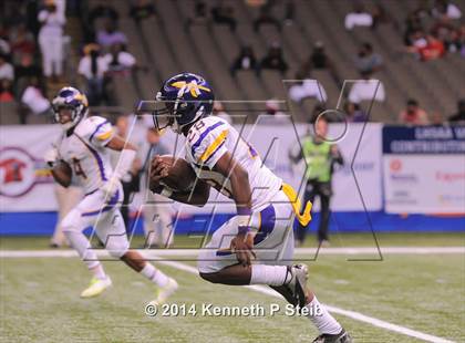 Thumbnail 3 in Amite vs. Livonia (LHSAA 3A Final) photogallery.