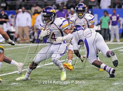 Thumbnail 3 in Amite vs. Livonia (LHSAA 3A Final) photogallery.