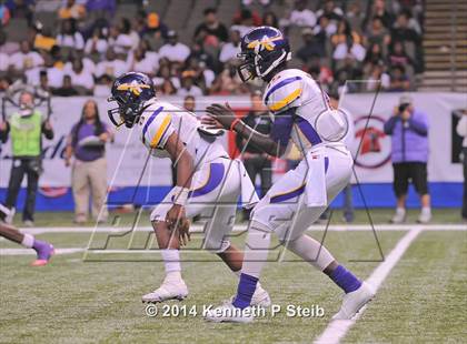 Thumbnail 1 in Amite vs. Livonia (LHSAA 3A Final) photogallery.