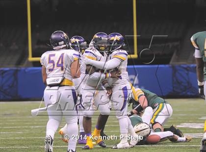 Thumbnail 3 in Amite vs. Livonia (LHSAA 3A Final) photogallery.