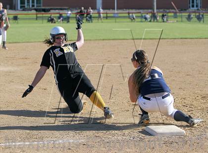 Thumbnail 3 in Southern Huntingdon County vs Keystone (PIAA Class A 1st Round ) photogallery.