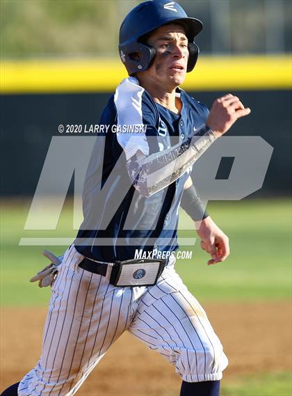 Thumbnail 3 in Burbank @ Saugus photogallery.