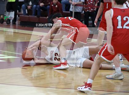 Thumbnail 3 in Hudson vs Newburyport (MIAA Division 3 Round of 32) photogallery.