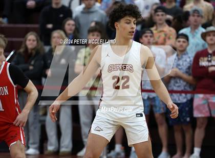Thumbnail 3 in Hudson vs Newburyport (MIAA Division 3 Round of 32) photogallery.