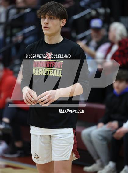 Thumbnail 1 in Hudson vs Newburyport (MIAA Division 3 Round of 32) photogallery.