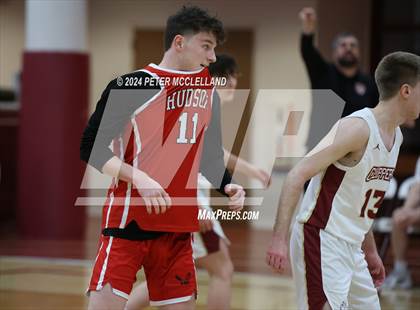 Thumbnail 2 in Hudson vs Newburyport (MIAA Division 3 Round of 32) photogallery.
