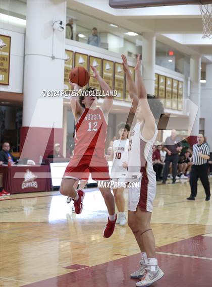 Thumbnail 2 in Hudson vs Newburyport (MIAA Division 3 Round of 32) photogallery.