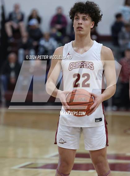 Thumbnail 1 in Hudson vs Newburyport (MIAA Division 3 Round of 32) photogallery.