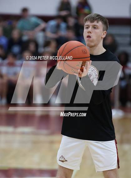 Thumbnail 2 in Hudson vs Newburyport (MIAA Division 3 Round of 32) photogallery.