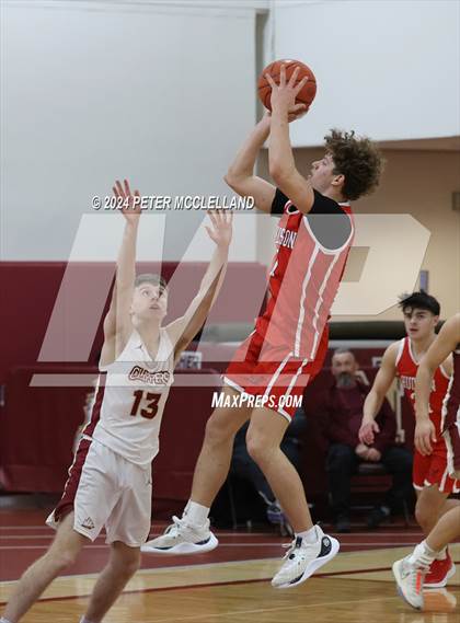 Thumbnail 2 in Hudson vs Newburyport (MIAA Division 3 Round of 32) photogallery.
