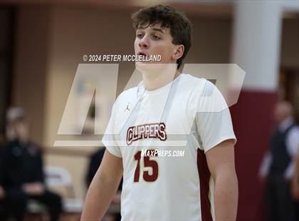 Thumbnail 3 in Hudson vs Newburyport (MIAA Division 3 Round of 32) photogallery.